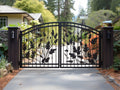 Brama wjazdowa do ogrodu. Kuta ze stali. Dekoracyjna