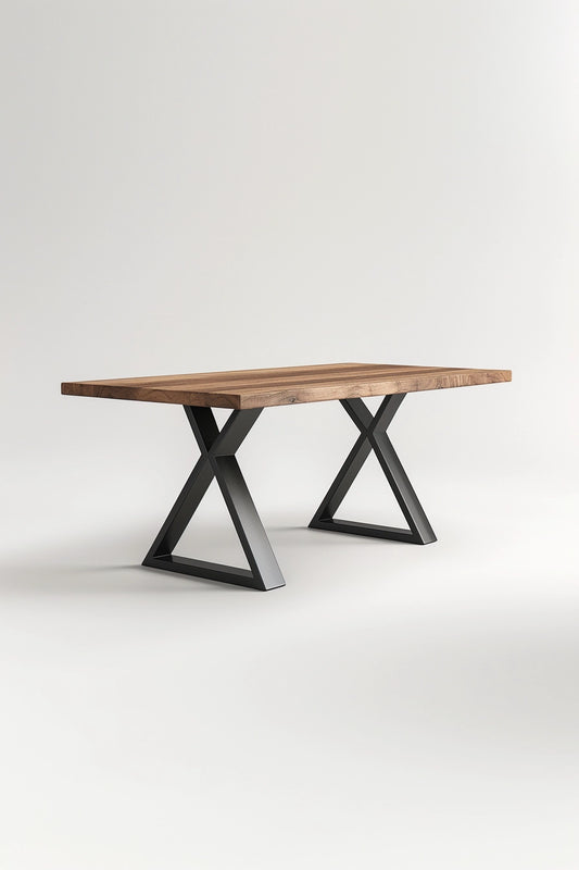 Stahlbeine für einen Tisch mit Holzplatte – handgeschmiedet