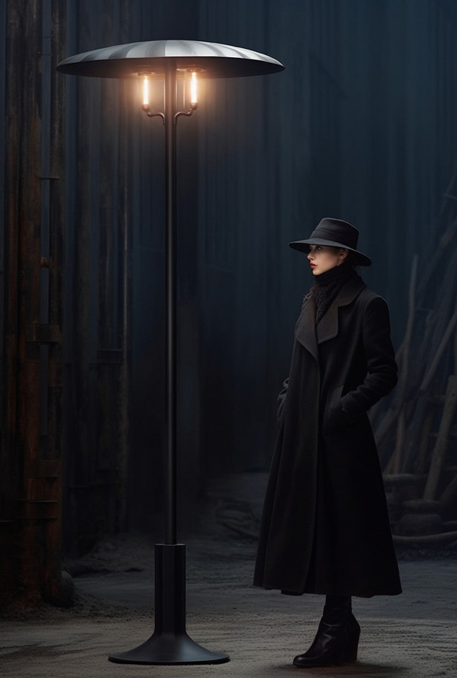 "Długomił" - Minimalistyczna latarnia kuta, stalowa. Unikalny design. ogrodowa lampa uliczna