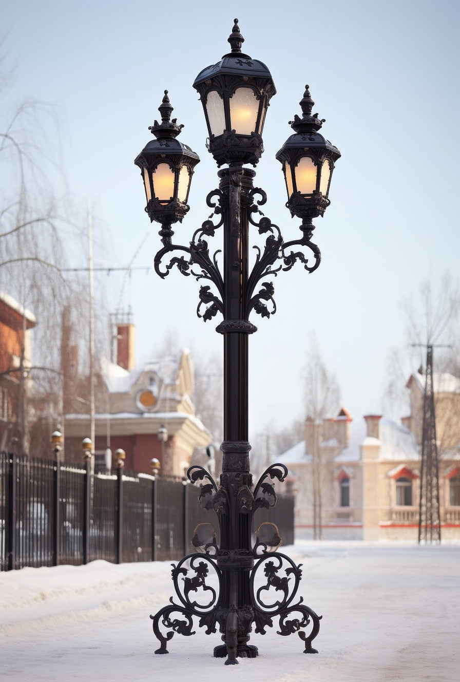"Biezwuj" - Decorative wrought iron street lamp