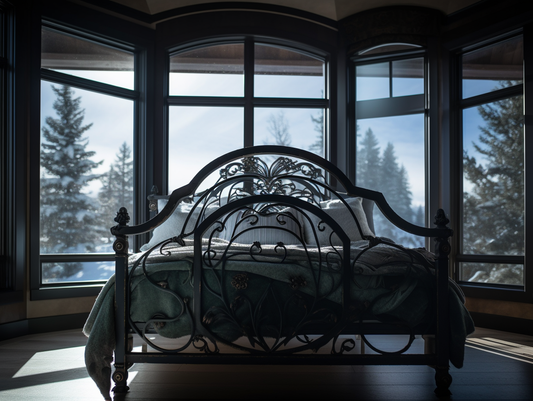 "Bogdała" - luksusowe, eleganckie łóżko od projektanta. Metalowe