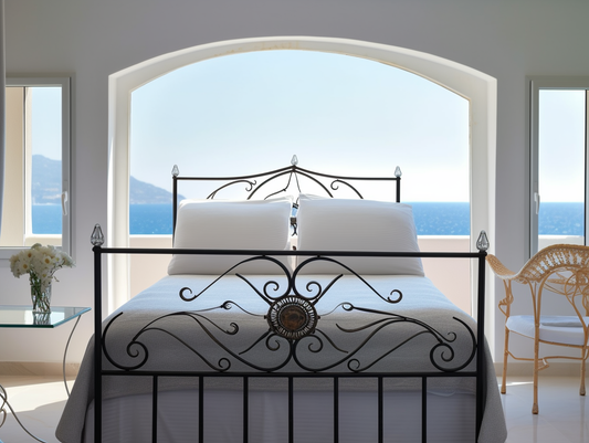 "Mojmira" - eksluzywne łóżko metalowe w klasycznym stylu